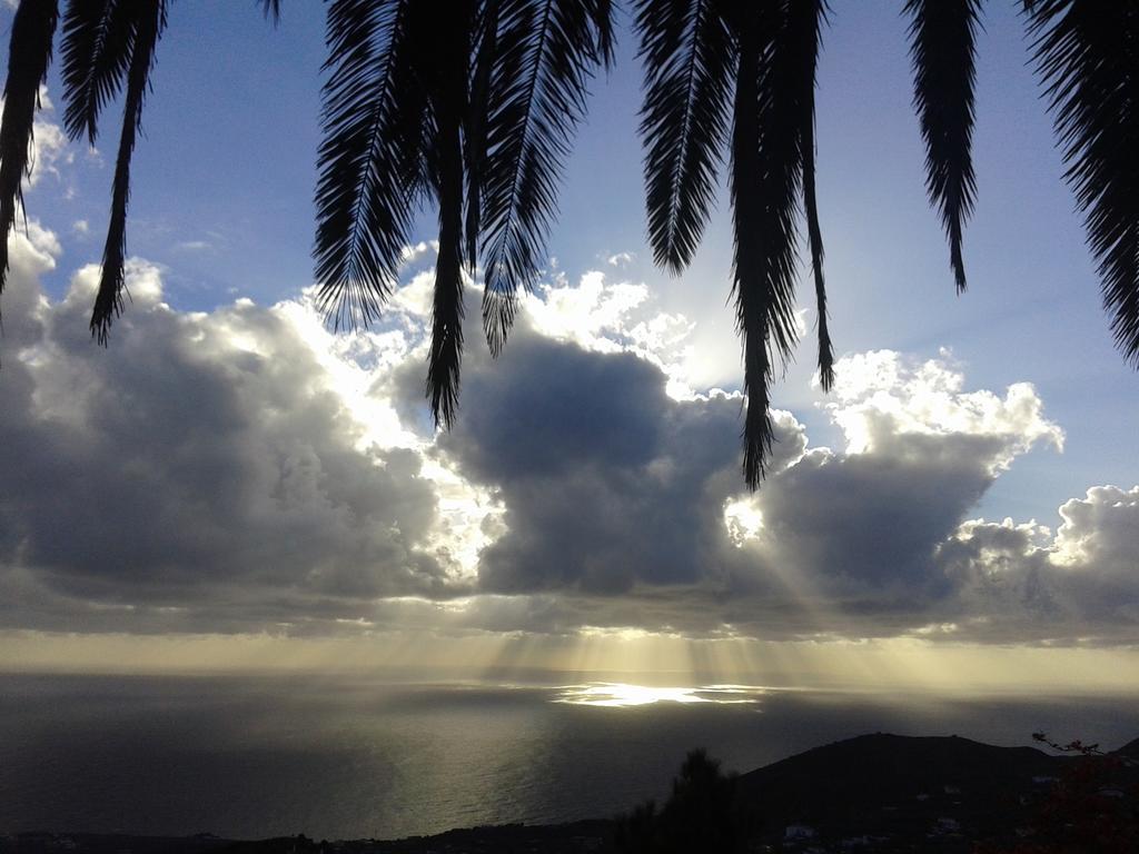 הוילה Monte de Brena Casa Roberta מראה חיצוני תמונה